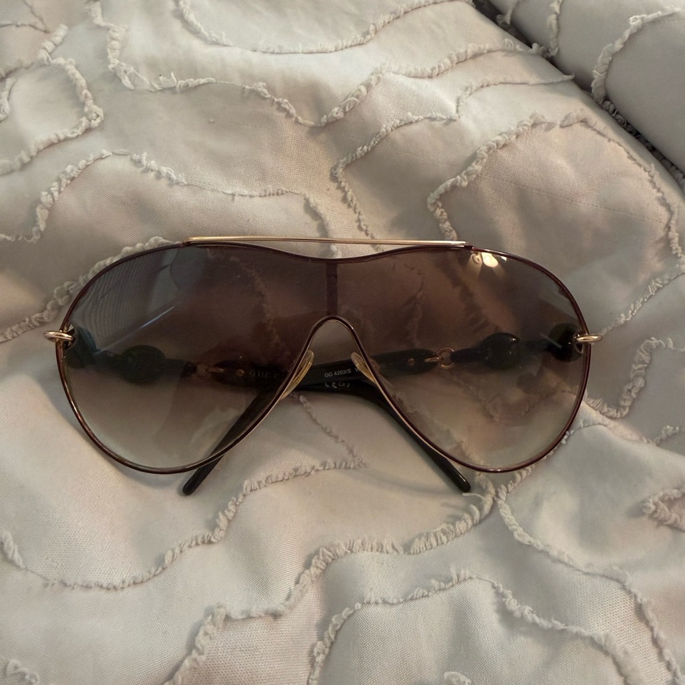 Gucci Brown Gradient Aviator Sunglasses with Gold Accents